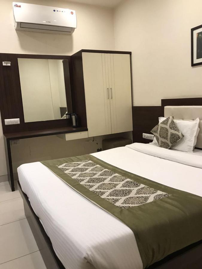 Hotel Fortune Plaza Ajmer Exteriör bild